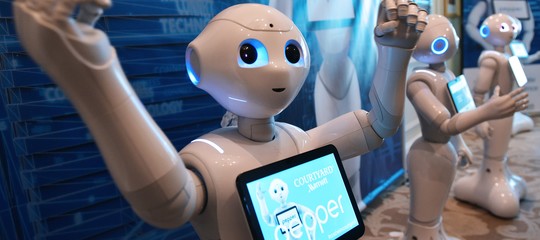 La toilette connessa a Internet e altri improbabili robot visti a Las Vegas