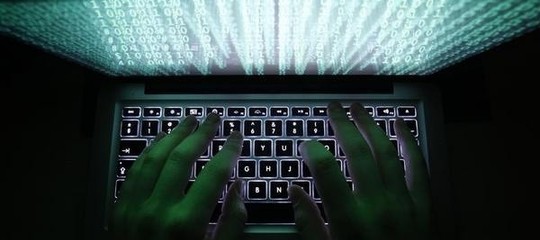 dolore digitale difesa cyberspace
