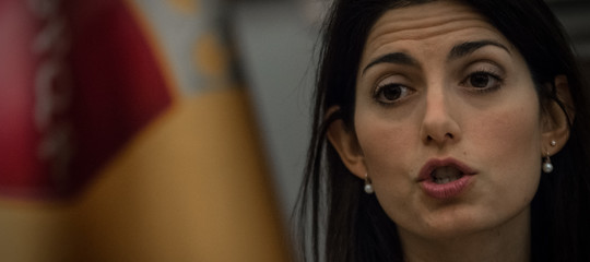 "A Roma 600 nuovi autobus nei prossimi tre anni". L'annuncio di Raggi a 'Non è l'Arena'