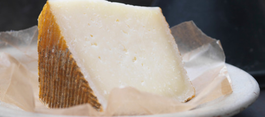 Spagna e Messico stanno litigando a Bruxelles sul formaggio Manchego