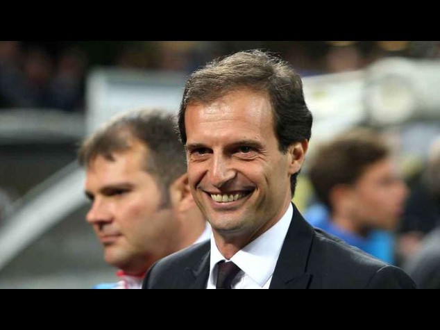 Allegri allenera' la Juve, la Roma soffia Iturbe ai bianconeri