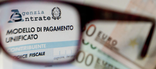 Ascolto e servizi su web, social e chat. Così cambia l’Agenzia delle Entrate