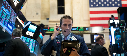 Nuovo triplice record a Wall Street: il Dow Jones supera i 26.000 punti