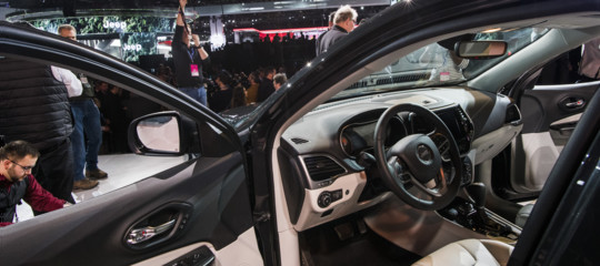 Così l'automobile registra i tuoi dati e li gira alle case produttrici