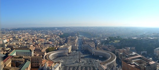 Cei: parlare di razza ricorda le leggi fasciste