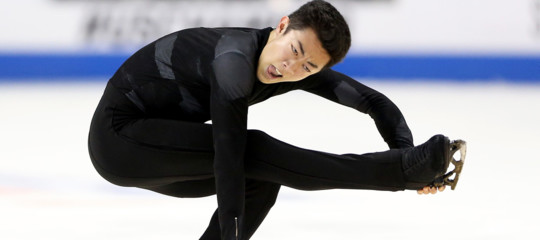 Il ragazzo d'oro che sorride sui pattini si chiama Nathan Chen. Seguitelo