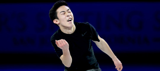 Il ragazzo d'oro che sorride sui pattini si chiama Nathan Chen. Seguitelo