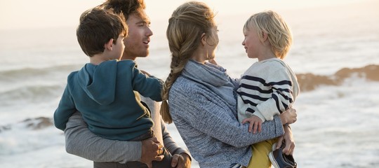 Congedo di paternità? Non basta a difendere lo stipendio delle donne