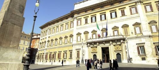 Il governo del presidente è l'unico al momento realistico? Un'analisi