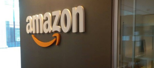 Amazon si difende: rispetto rigoroso delle norme sul lavoro