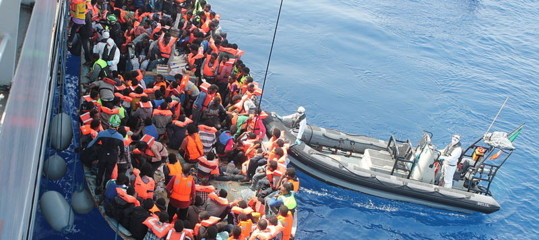 Quanti sono davvero i reati commessi dai migranti sbarcati in Italia?