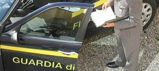 P.a.: frode fiscale e corruzione, 15 arresti tra Roma e Messina
