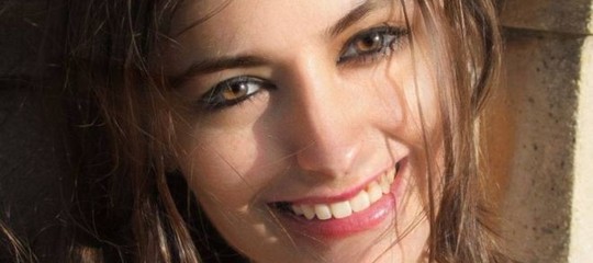 "Costretti a vedere tonnellate di pornografia". Le confessioni di una moderatrice di Facebook