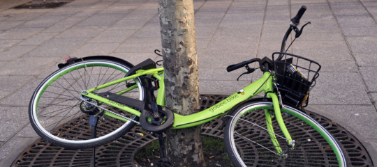 Il bike-sharing di GoBee.bike abbandona l'Italia per i troppi atti vandalici