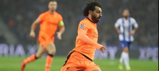 "Se segna un altro gol anch’io diventerò musulmano”. Il canto dei tifosi del Liverpool per Salah