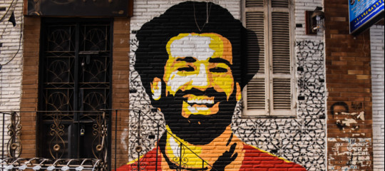 "Se segna un altro gol anch’io diventerò musulmano”. Il canto dei tifosi del Liverpool per Salah