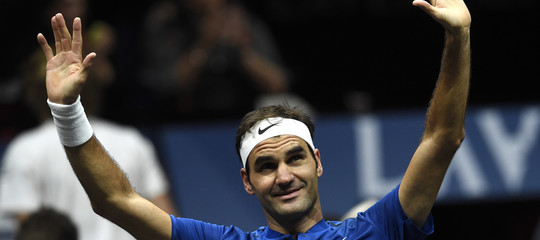 Federer torna numero 1 del mondo e riesce nell'impresa di ritrovare il tempo perduto