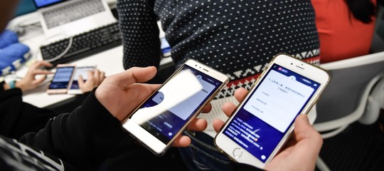 Se è più facile raccontare le molestie subite a un robot che a una persona