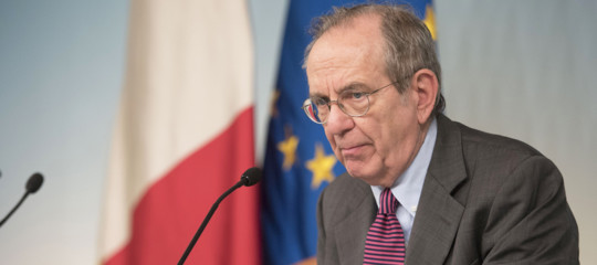 Embraco: Padoan, pensiamo all'utilizzo di fondi regionali e nazionali