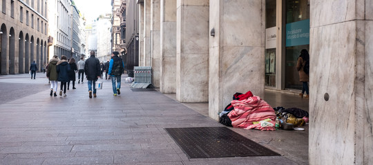 "C'è un solo modo per evitare che i clochard muoiano di freddo"