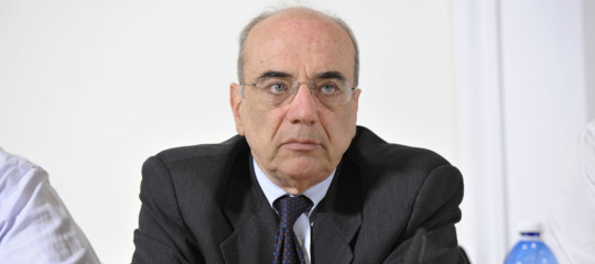 Alla fine la flat tax aiuterebbe più i poveri o più i ricchi? Un fact checking