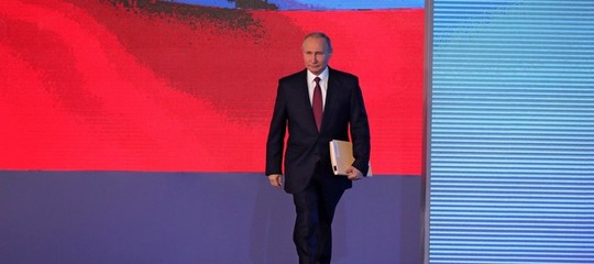 Come funziona il missile nucleare "imprendibile" di Putin