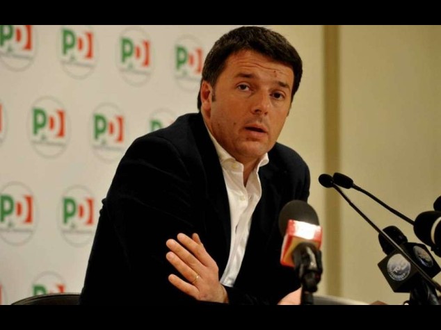 Lavoro: resa dei conti nel Pd Renzi "via i contratti precari"