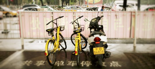Come fa Mobike a difendere le proprie bici condivise da vandali e ladri?