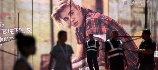 Ergastolo a un ragazzo di 17 anni che voleva fare una strage al concerto di Justin Bieber
