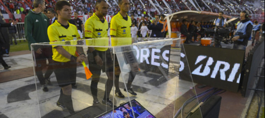 Calcio: via libera alla Var ai Mondiali di Russia del 2018