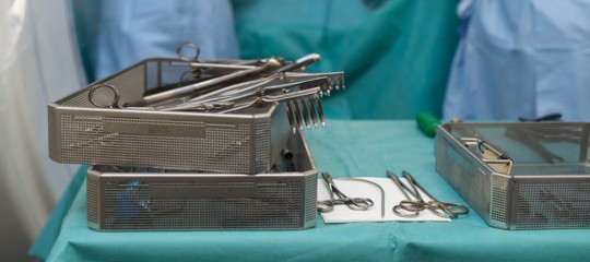 In un ospedale del Kenya hanno operato al cervello la persona sbagliata