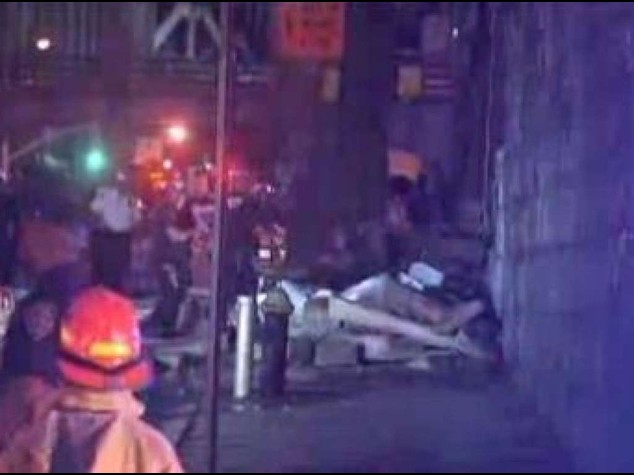 Brooklyn Bridge facade collapses injuring five people