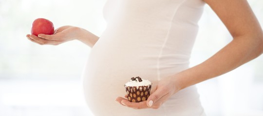 Cosa mangia una mamma responsabile (anche quando è vegana)