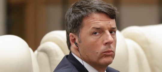 Pd: la sfida di Renzi, "Chi vuole allearsi col M5s lo dica in direzione"