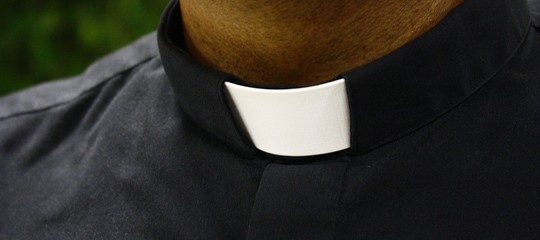 Sesso in canonica, don Contin non è più prete