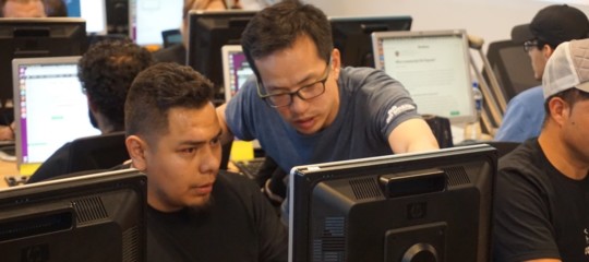 Una startup insegna la programmazione ai 'dreamers' rimpatriati in Messico