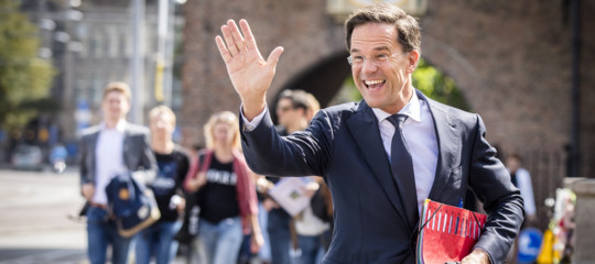 E se restassimo mesi senza governo? In Europa, ormai, è la normalità
