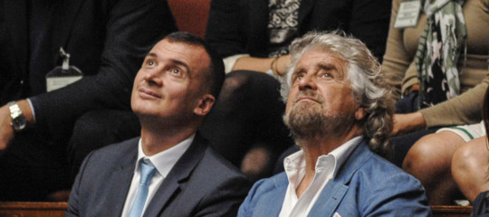 M5s mette in guardia dai giornalisti. E fa un bando per assumerli