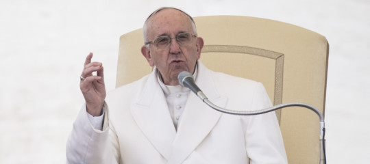 Migranti: Papa, paura dello straniero può contagiare cristiani