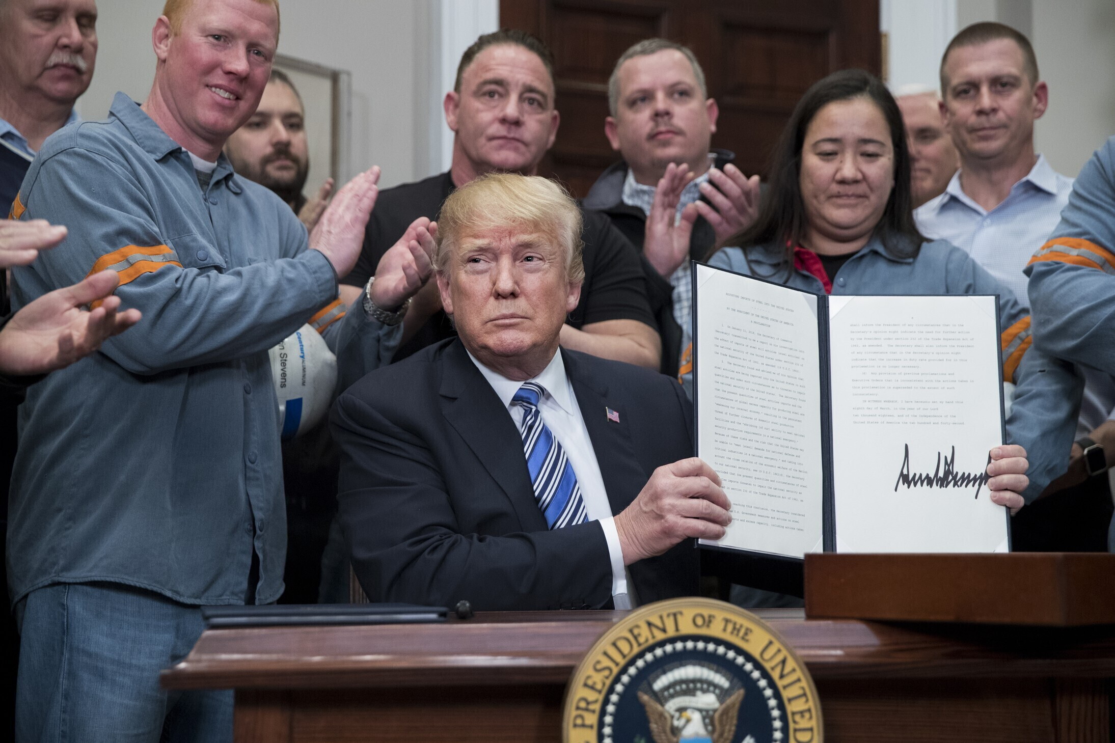 Dazi: verso l'accordo Usa-Ue sul 15%. La decisione finale spetta a Trump. La Casa Bianca: ...