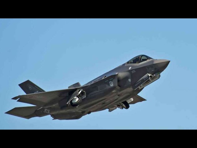 Usa: Fbi accusa imprenditore cinese di spionaggio sugli F-35