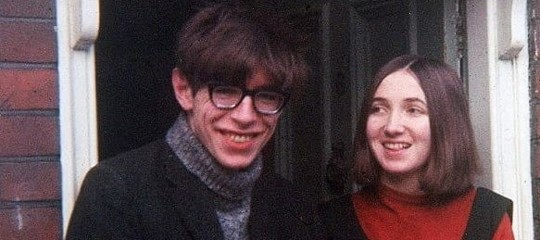 Cosa ci lascia Stephen Hawking, una vita dedicata ai misteri del Cosmo
