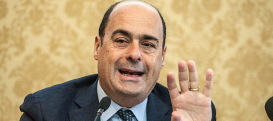 C'è un piano per far cadere subito Nicola Zingaretti