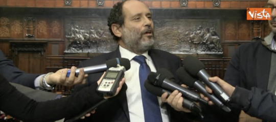 Di cosa è accusato esattamente Antonio Ingroia