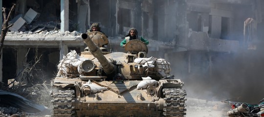 I turchi prendono Afrin, prosegue l'evacuazione di Ghouta. Cosa sta succedendo in Siria