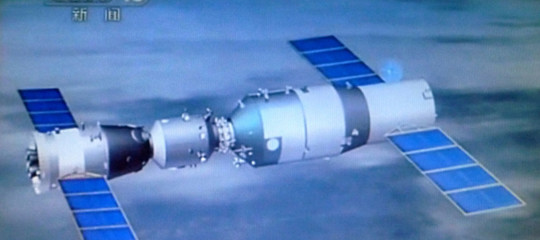 La stazione spaziale cinese potrebbe cadere in Italia. Cosa sapere sui rischi