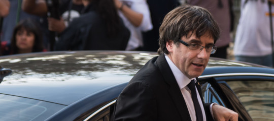 Catalogna: Puigdemont, ora non ci sia violenza