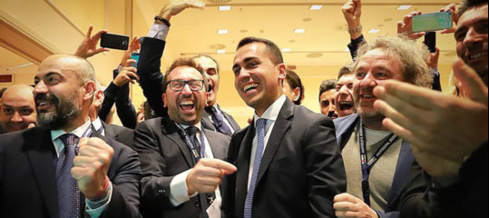 M5s: Di Maio premier o niente governo