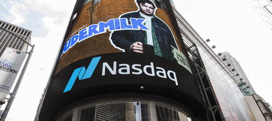 Wall Street: Facebook e Google affossano Nasdaq -2,9% e DJ -1,4%