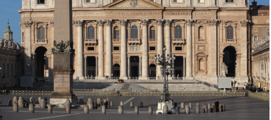 Vaticano: cadono calcinacci nella basilica di San Pietro, nessun ferito